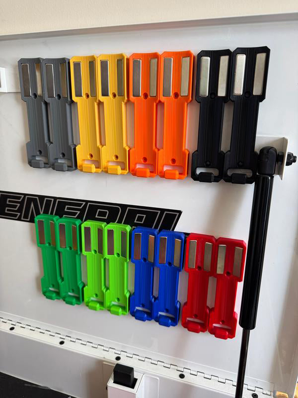 🔥NEW HOT SELLING🛠️2-Pcs Magnetic Aerosol Can Holder